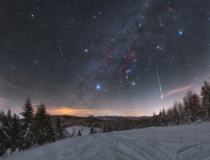 Maximum meteorického roje Kvadrantid na Oravské Lesné v roce 2020. Foto: Petr Horálek.