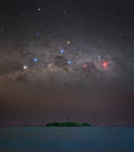 Snímek Klenoty maledivské noci. Foto: Petr Horálek (ESO/FÚ SU v Opavě).