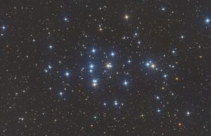 Hvězdokupa M44-Jesličky v souhvězdí Raka. Foto: Fried Lauterbach/Wiki.