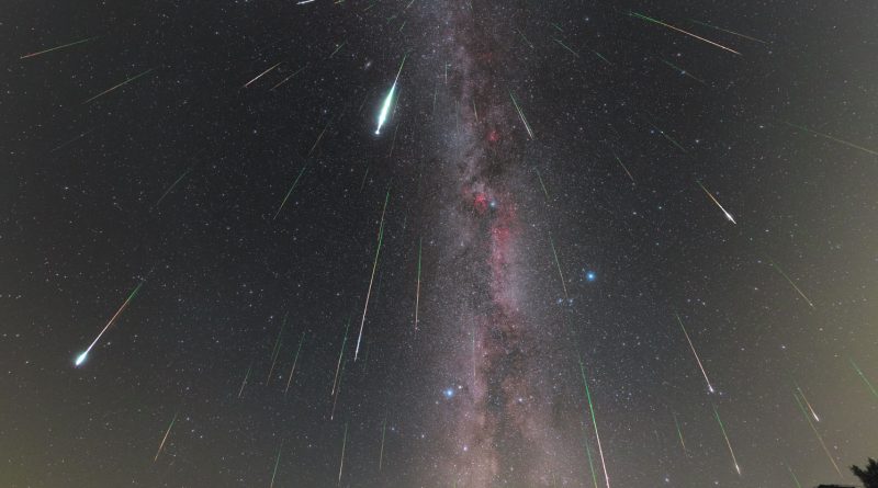 Meteorický roj: Perzeidy z Persea. Foto: Petr Horálek/FÚ v Opavě.